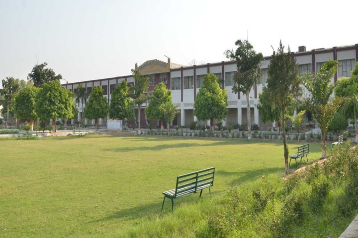 https://cache.careers360.mobi/media/colleges/social-media/media-gallery/21596/2021/4/9/Side view of SGN Khalsa PG College Hanumangarh_Campus-view.jpg